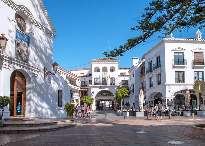 Complejo Andalucia Torrecilla * 네르하